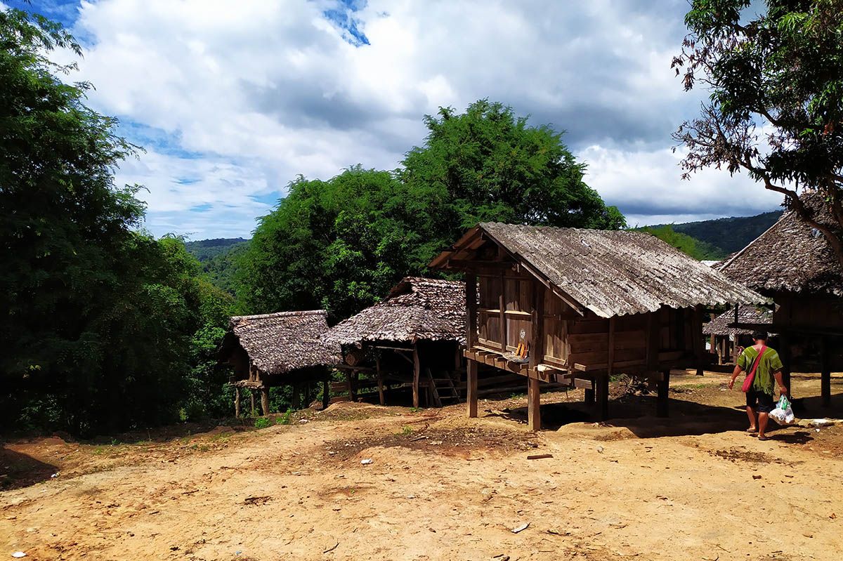 Discovery of a Karen tribe village | Chiang Mai trekking